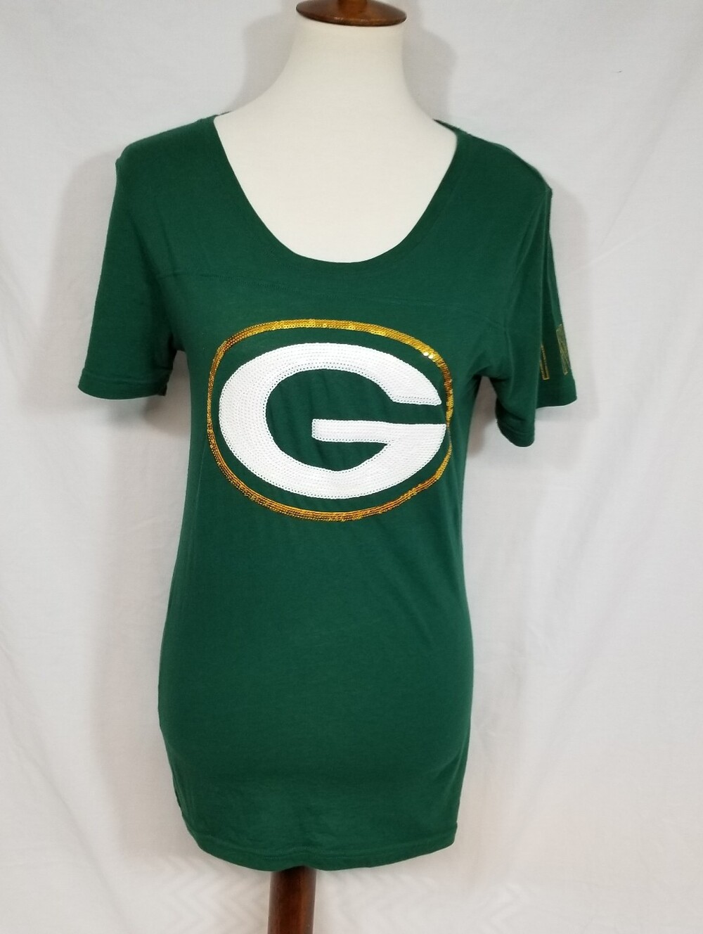 Green Bay Packers Pink Women Med Green Sparkle "G" V-Neck S/S Tunic Jersey Shirt